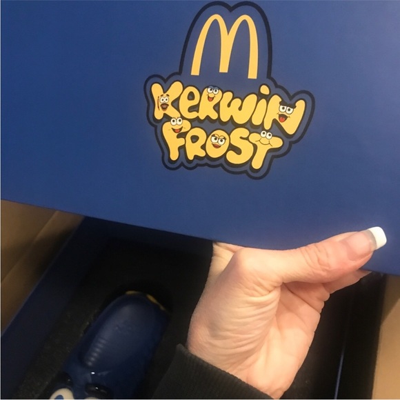 New in box Kerwin Frost McDonald’s Fry Guy shoes - Picture 7 of 13